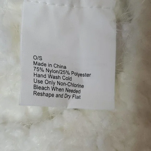 NWT Cuddl Duds Beret Knit Hat - Picture 6 of 6